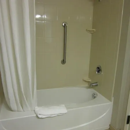 Wingate By Wyndham Charleston Southern University Hotel North Charleston Room photo